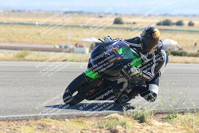 media/Oct-15-2023-TrackXperience (Sun) [[85198ff50b]]/Group 2/session 4 turn 3/